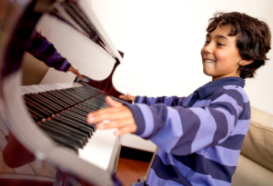 ODL 386: From Discord to Harmony: Music Therapy and Music Approaches in Out-Of-Home Care
